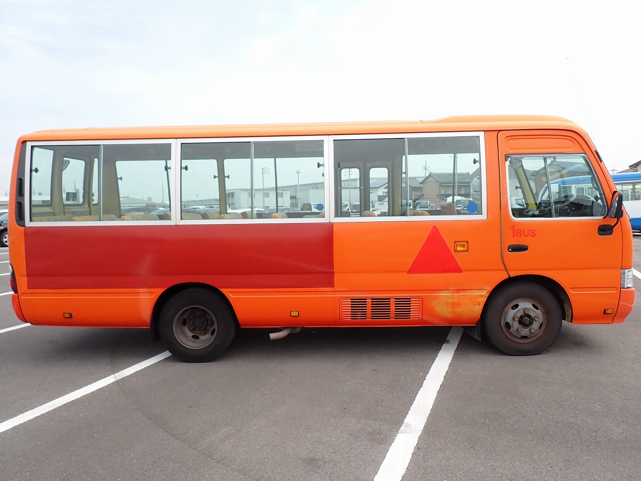 TOYOTA Coaster
