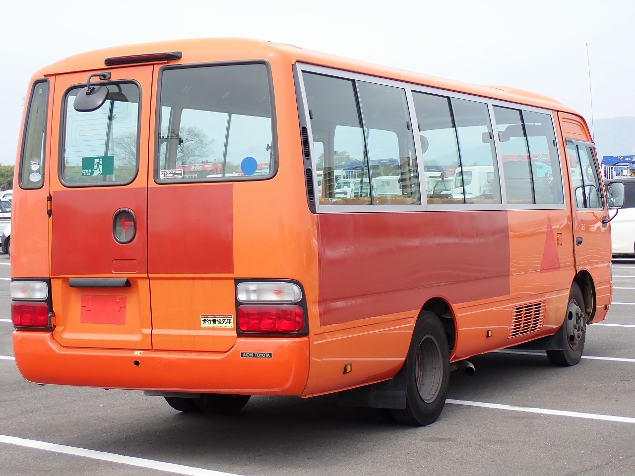 TOYOTA Coaster