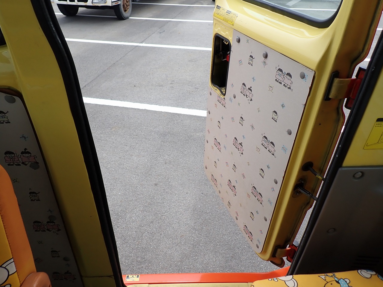TOYOTA Coaster