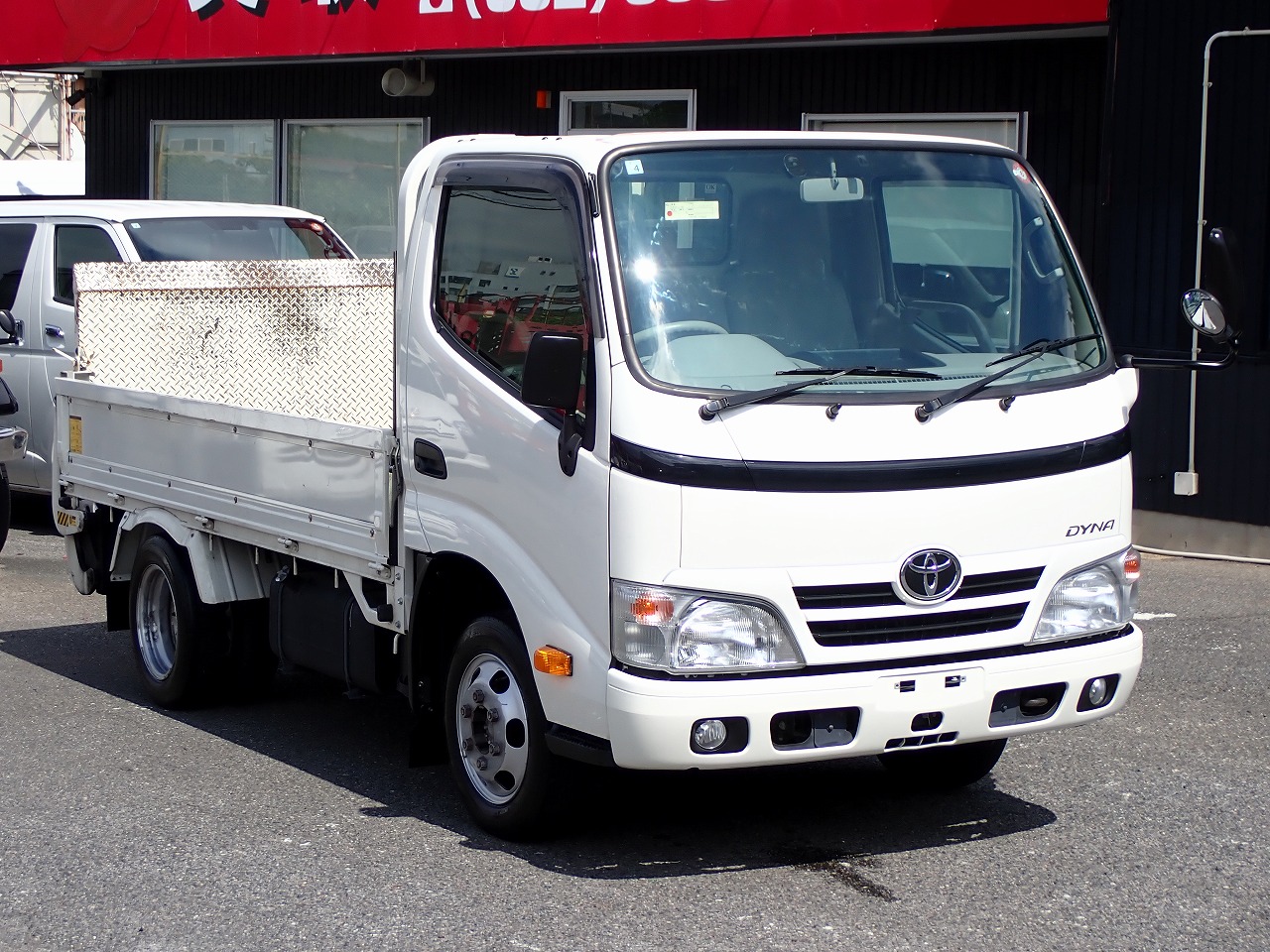 TOYOTA Dyna Truck
