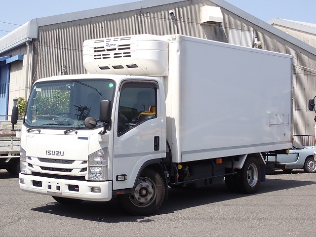 ISUZU Elf Truck