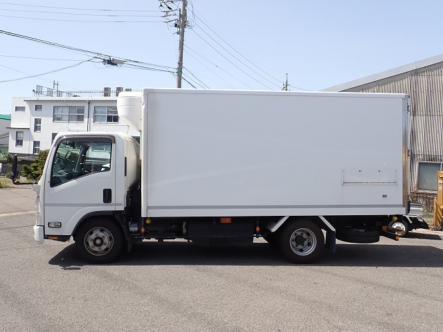ISUZU Elf Truck