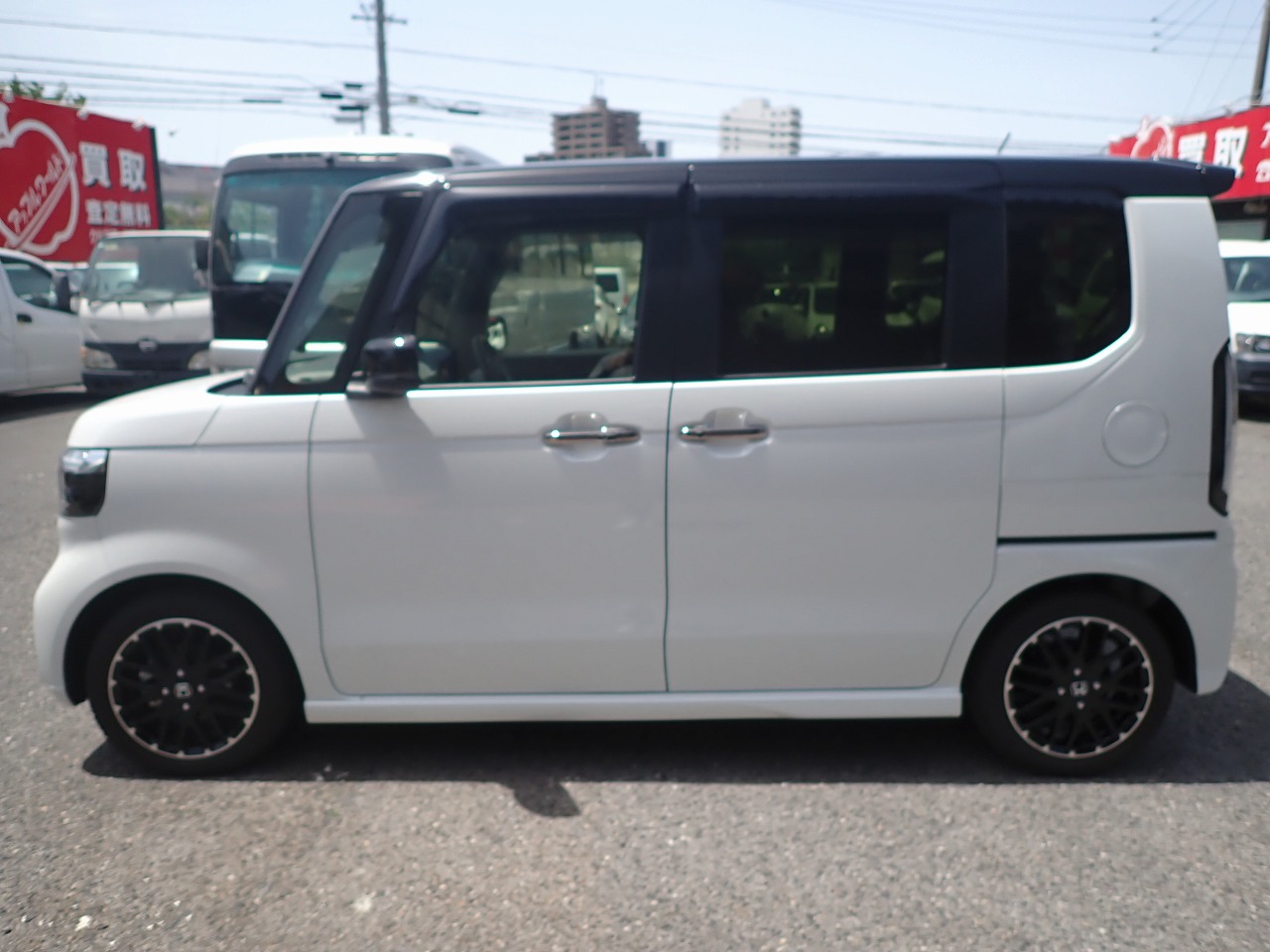 HONDA N BOX