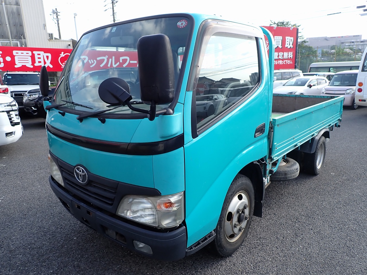 TOYOTA Dyna Truck