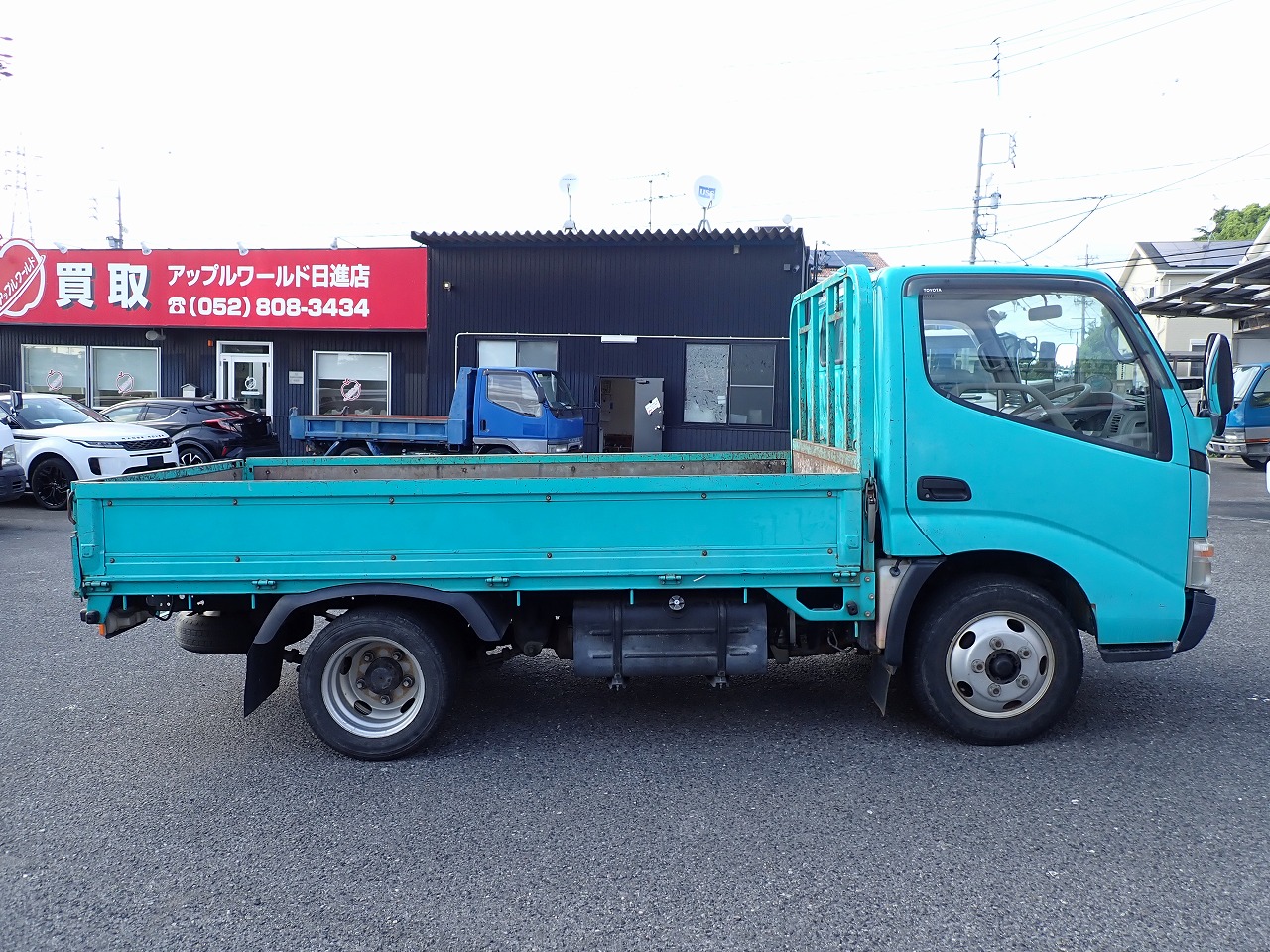 TOYOTA Dyna Truck