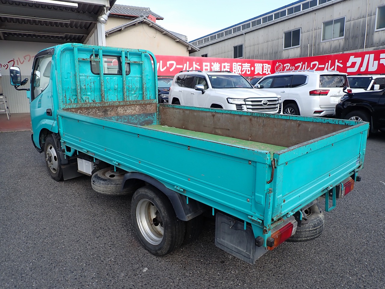 TOYOTA Dyna Truck