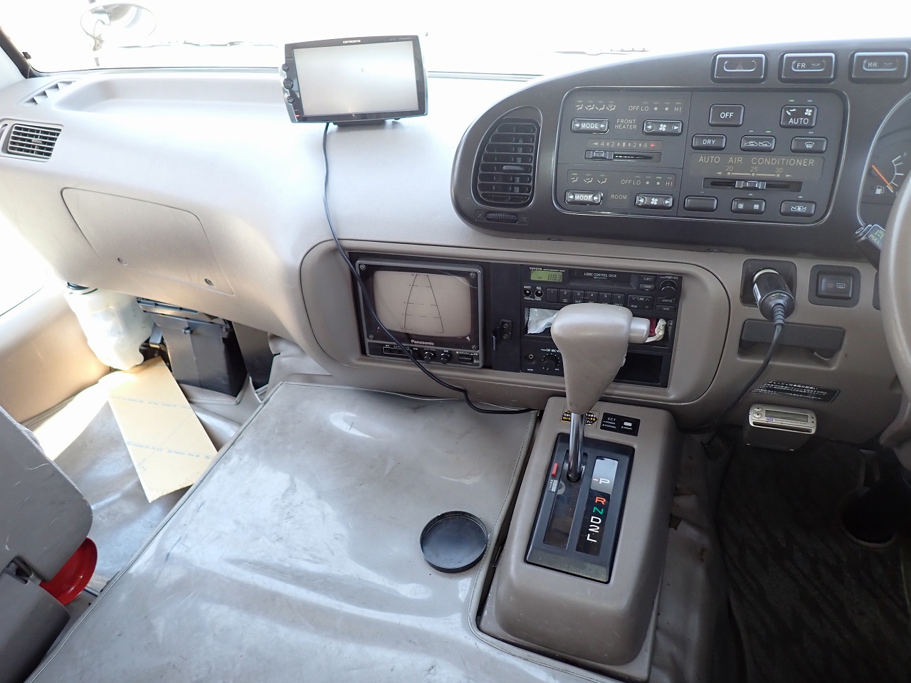 TOYOTA Coaster