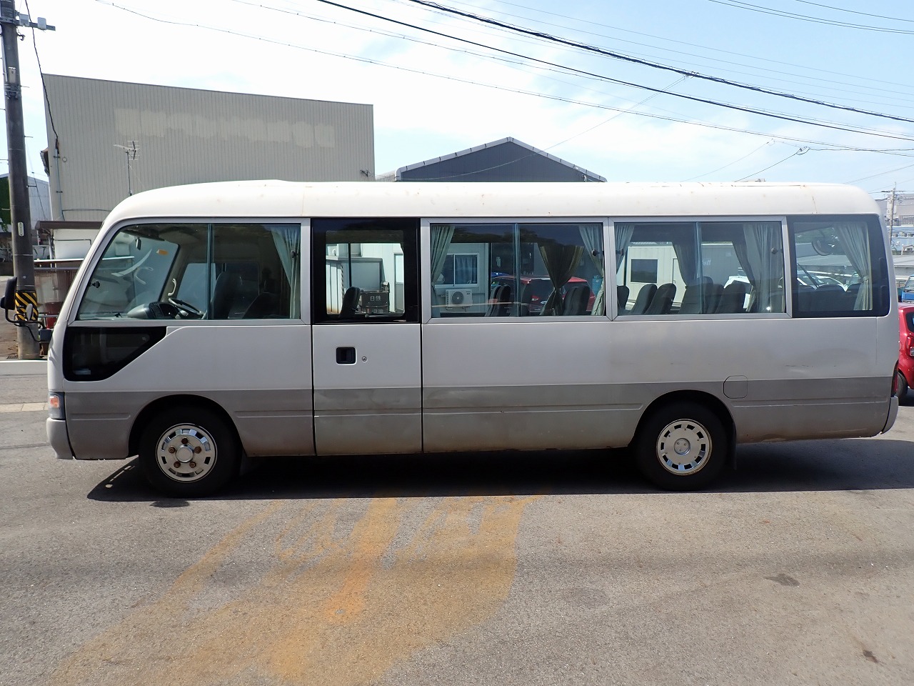 TOYOTA Coaster