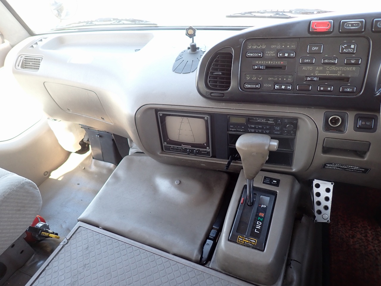 TOYOTA Coaster
