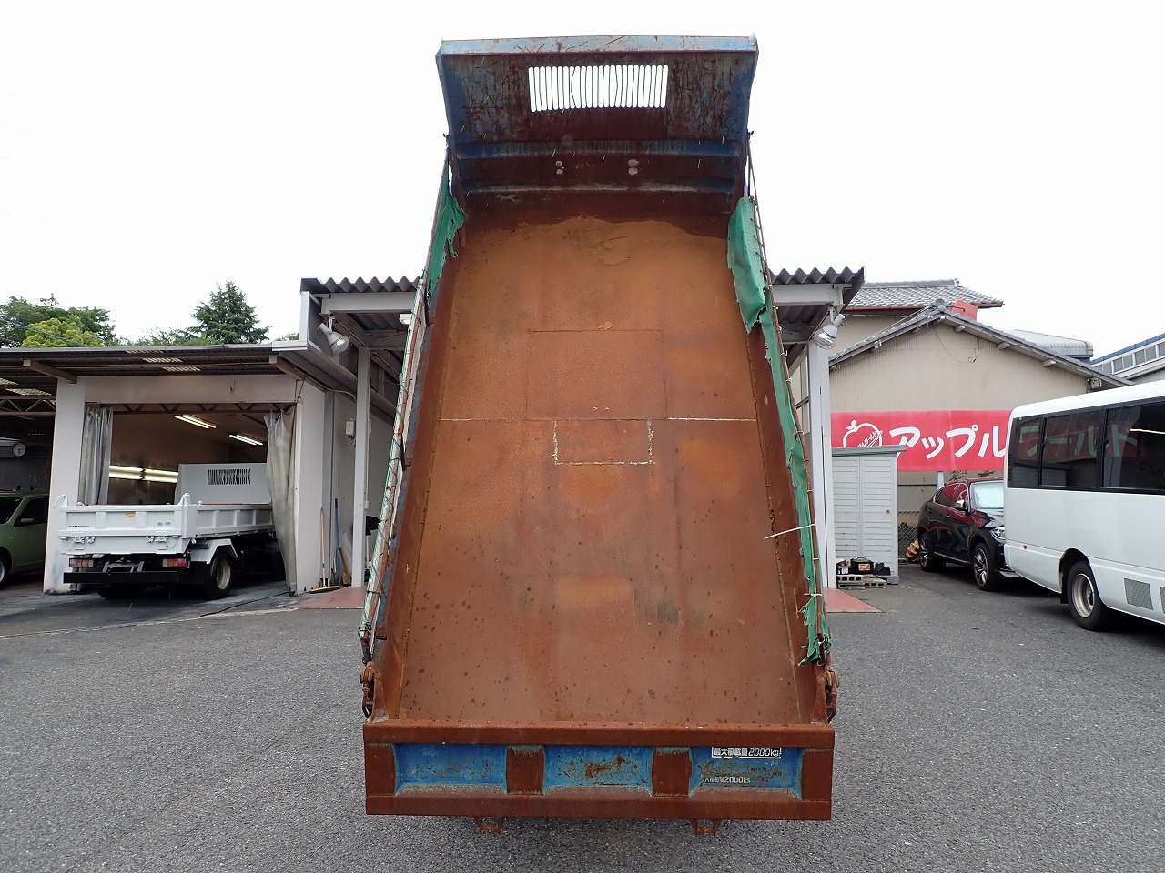 MITSUBISHI Canter