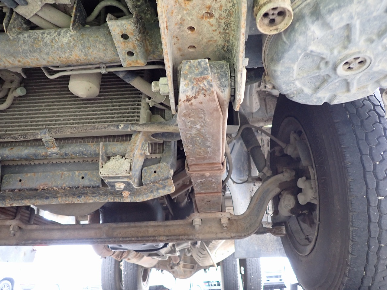MITSUBISHI Canter