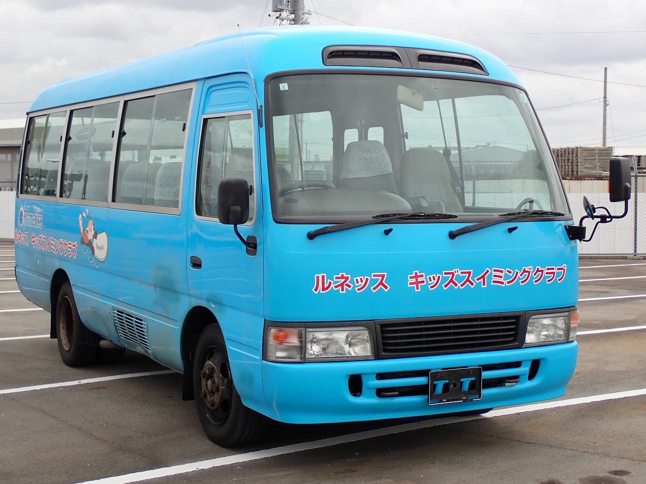 TOYOTA Coaster