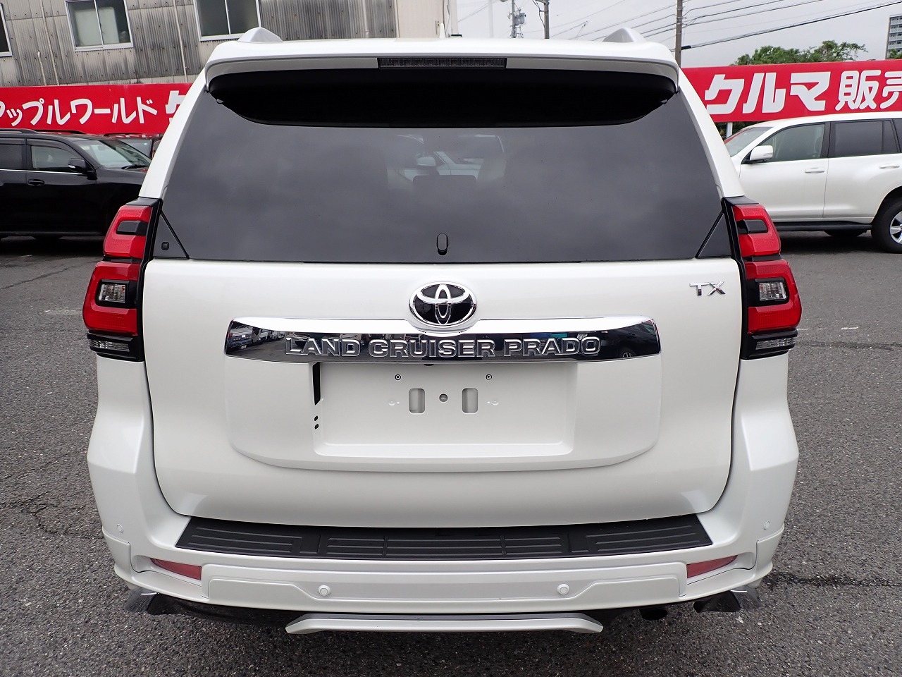 TOYOTA Land Cruiser Prado