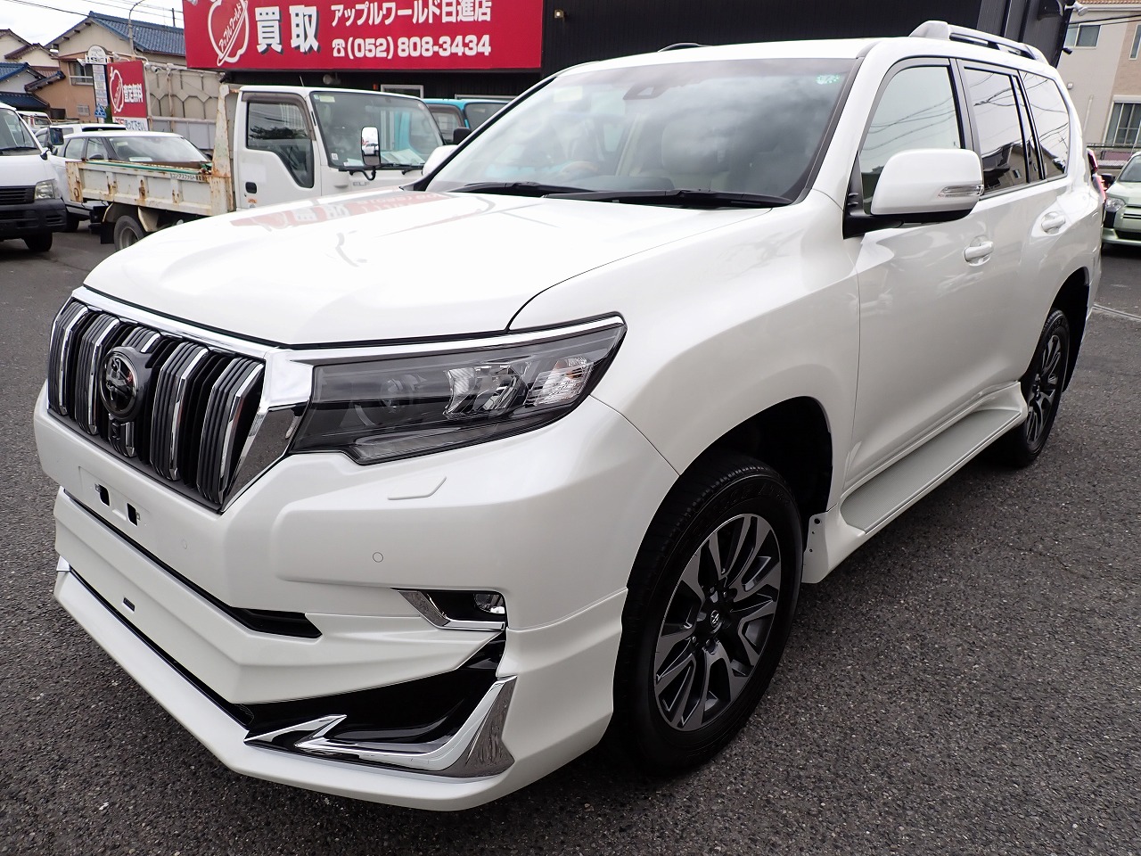 TOYOTA Land Cruiser Prado