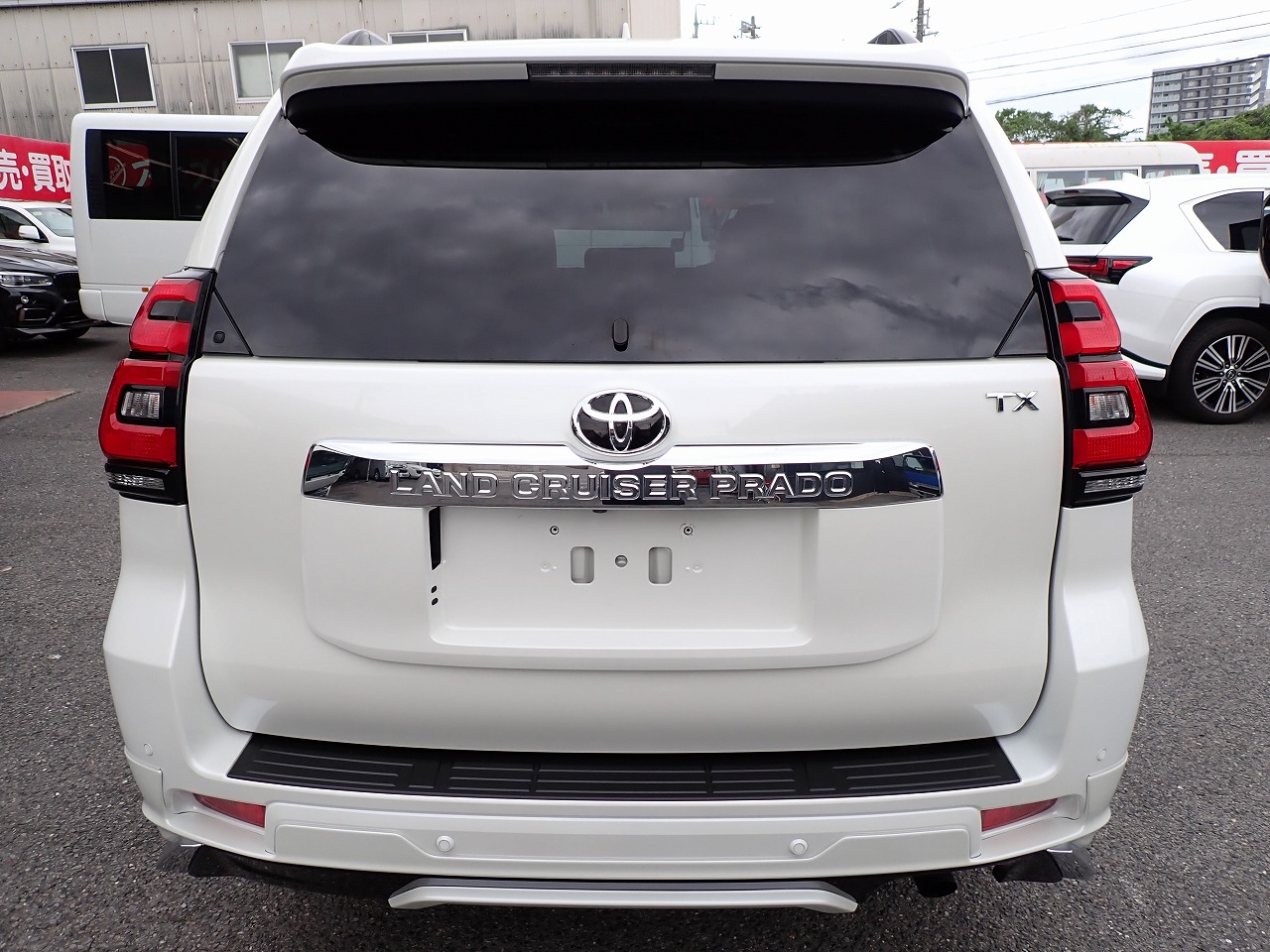 TOYOTA Land Cruiser Prado