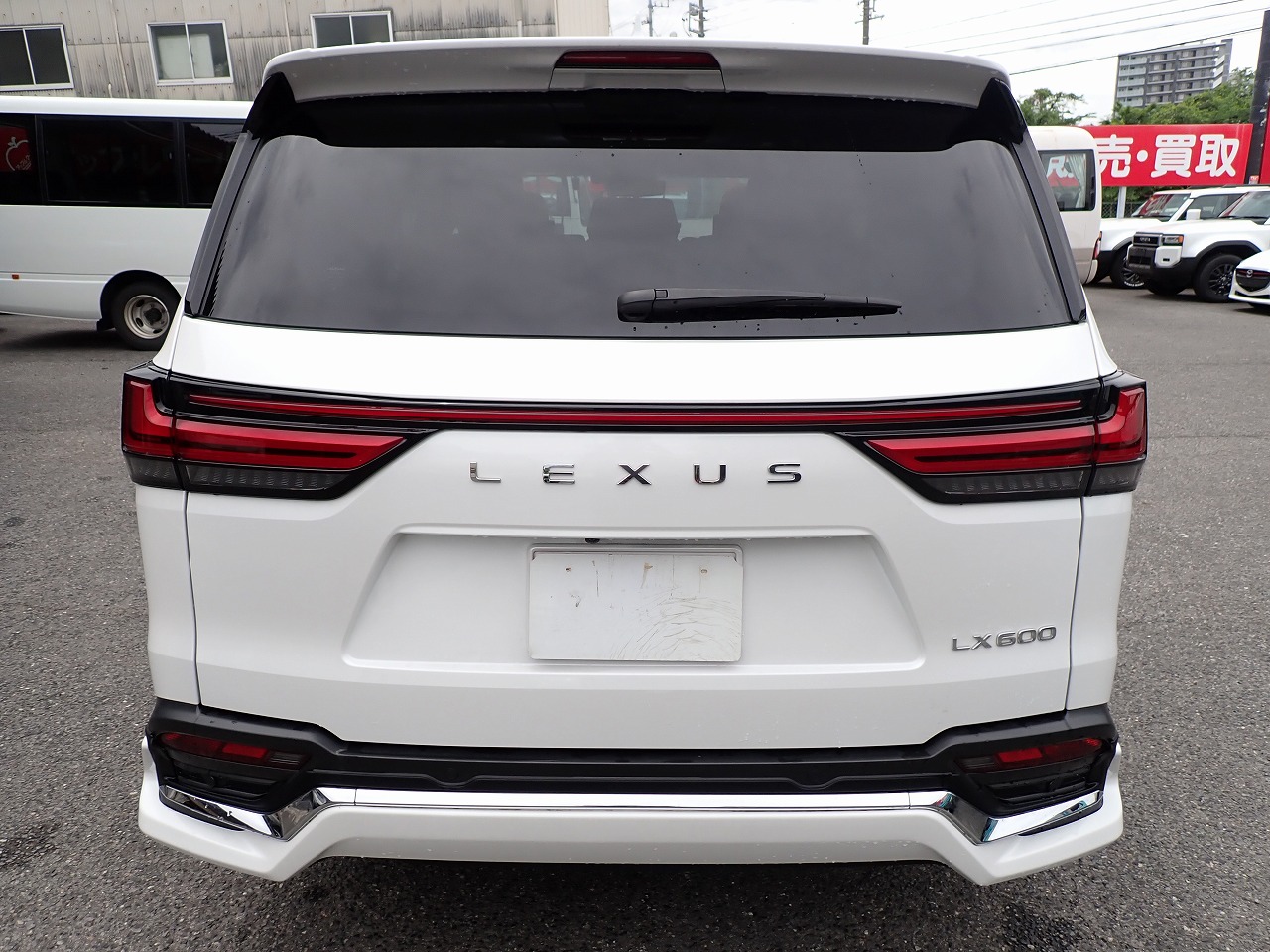 LEXUS LX