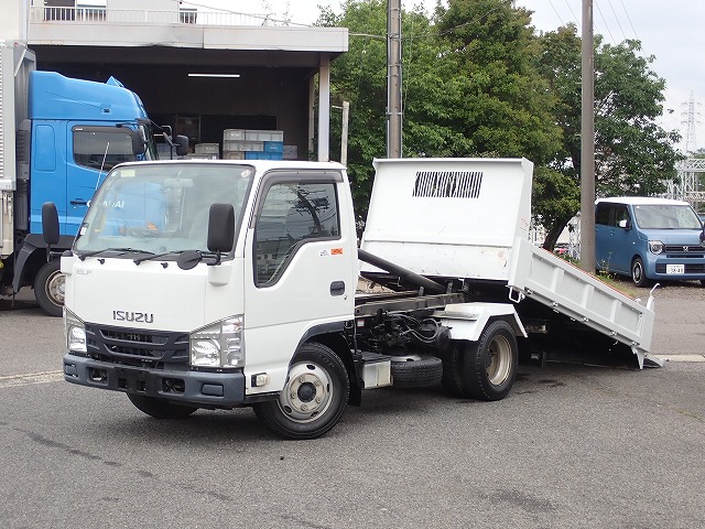 ISUZU Elf Truck