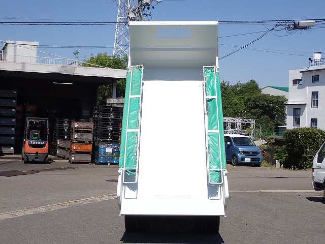 ISUZU Elf Truck