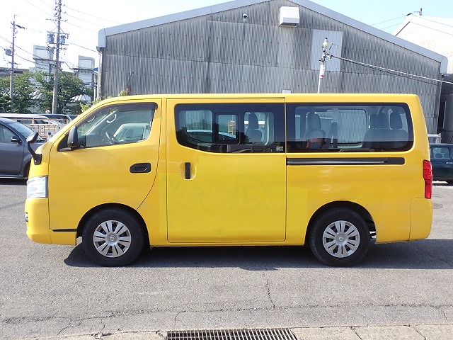 NISSAN NV 350 CARAVAN