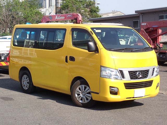 NISSAN NV 350 CARAVAN