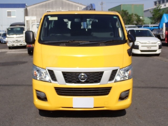 NISSAN NV 350 CARAVAN