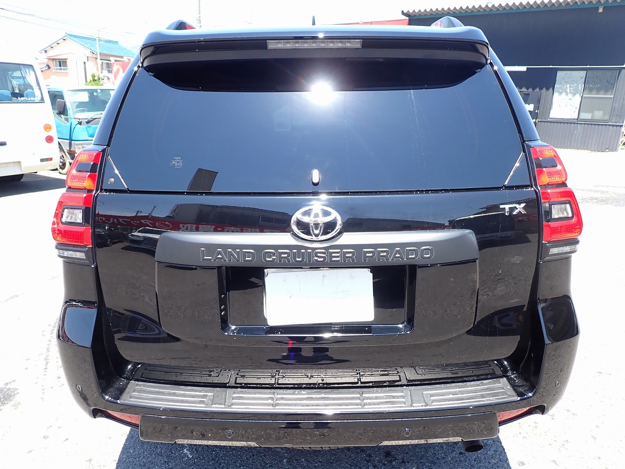 TOYOTA Land Cruiser Prado