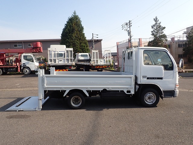 NISSAN Atlas