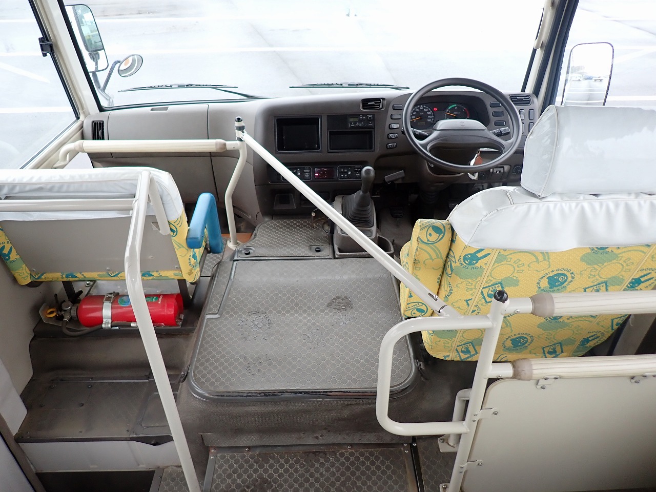 MITSUBISHI Rosa