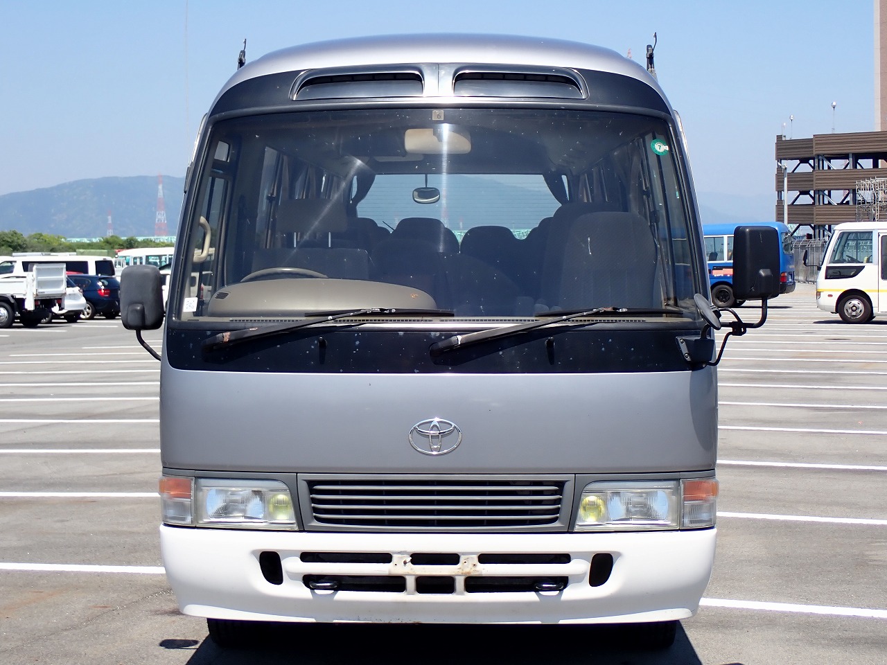 TOYOTA Coaster