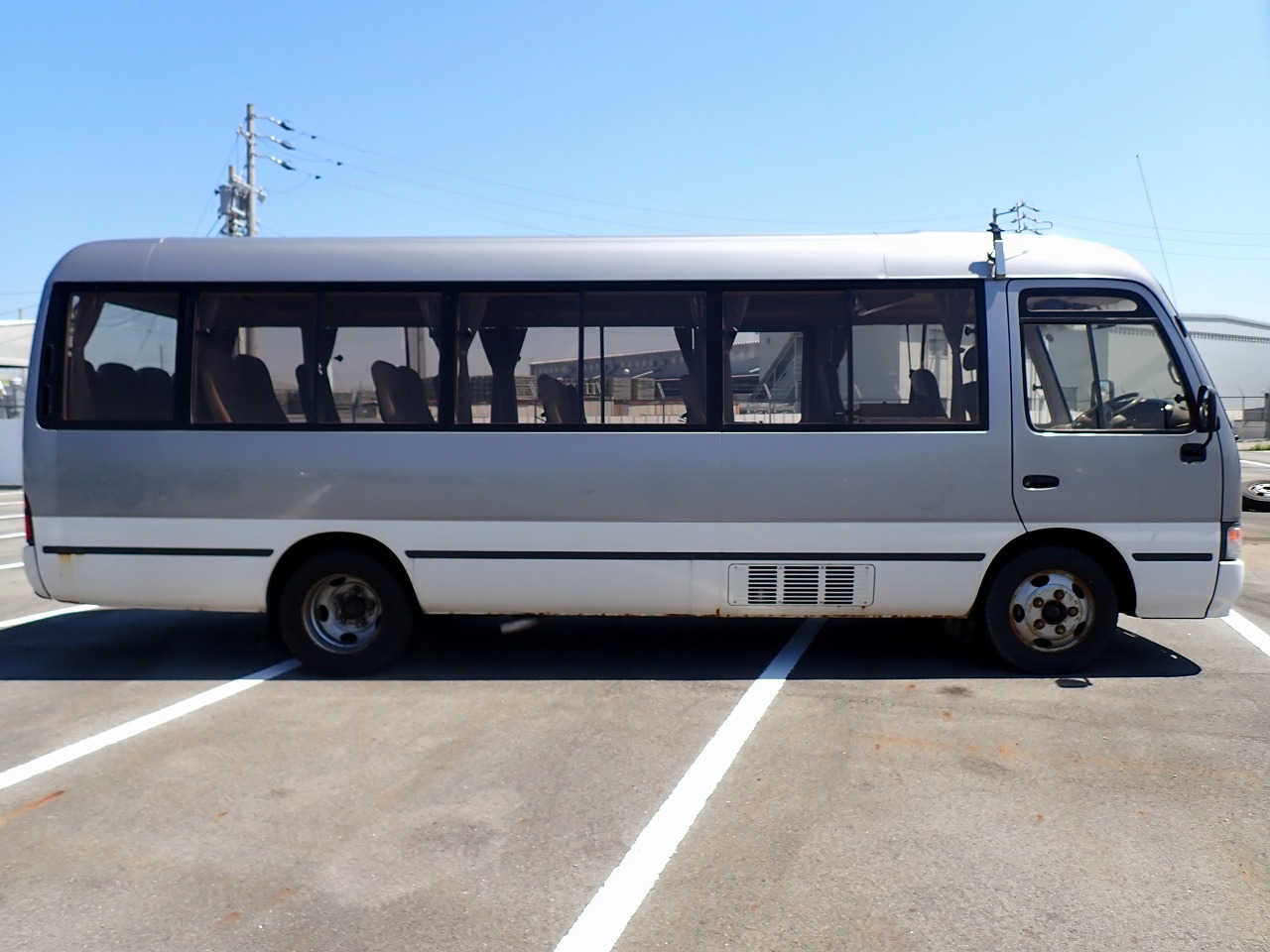TOYOTA Coaster