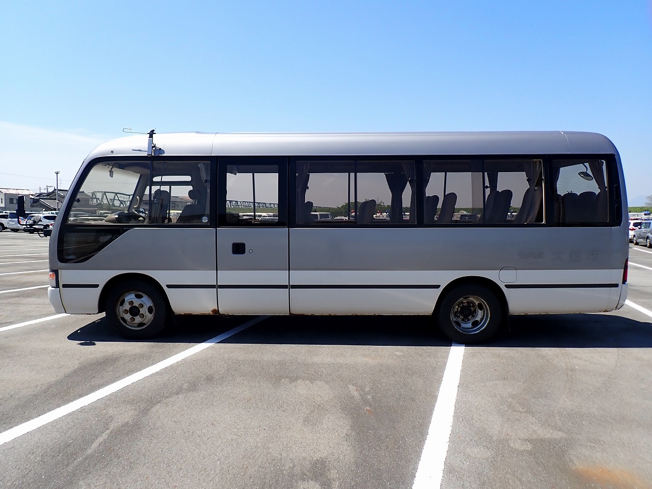 TOYOTA Coaster