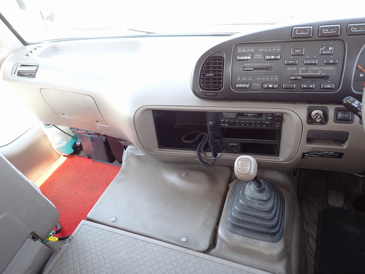 TOYOTA Coaster