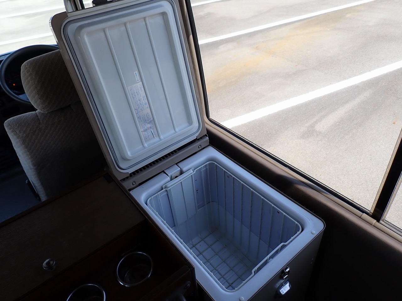 TOYOTA Coaster