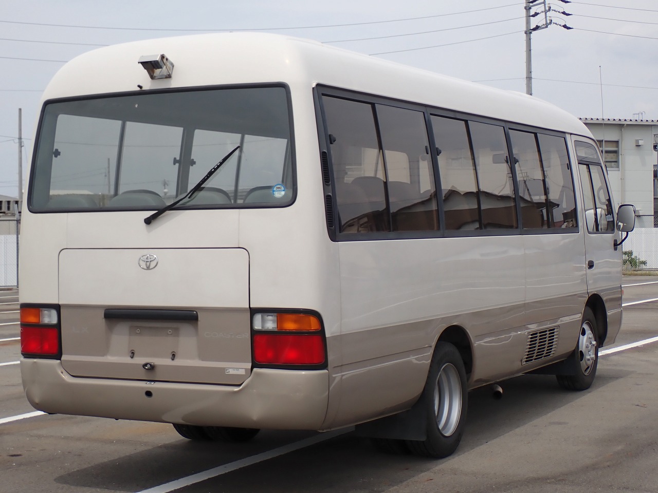 TOYOTA Coaster