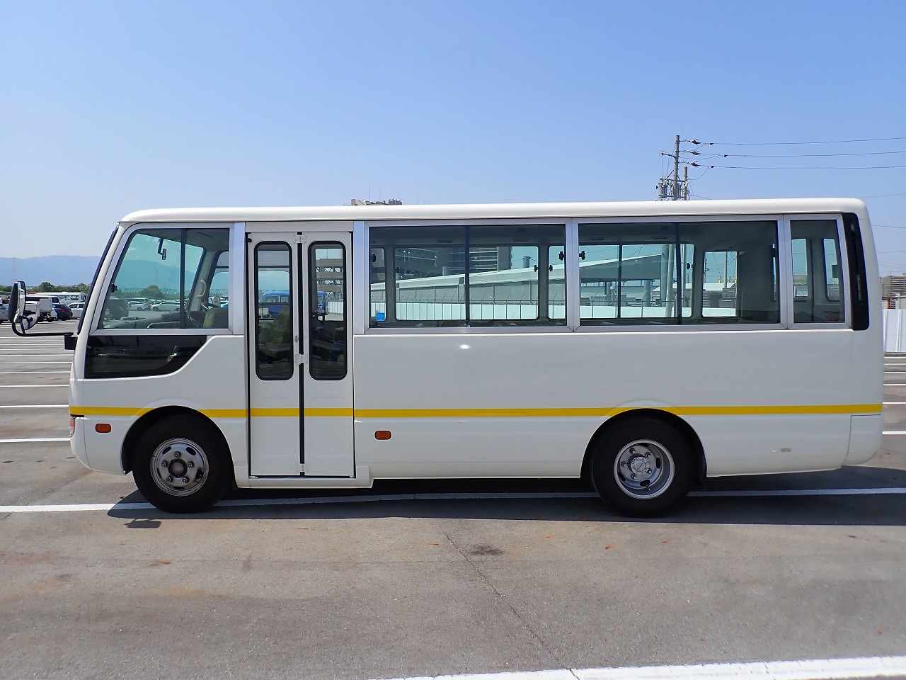 MITSUBISHI Rosa