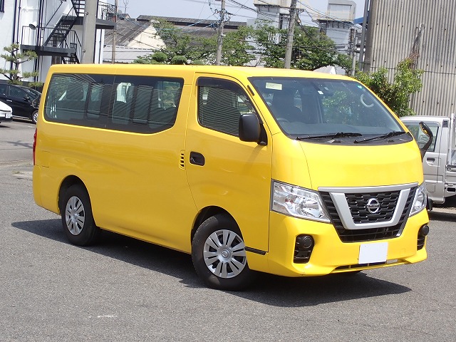 NISSAN NV 350 CARAVAN