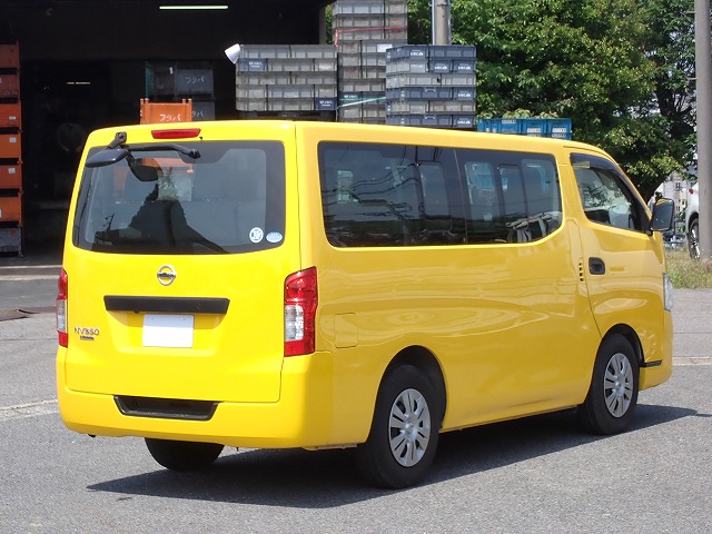 NISSAN NV 350 CARAVAN