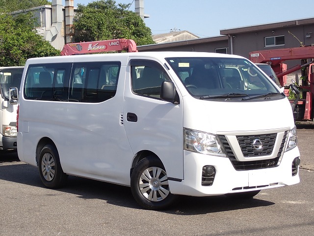 NISSAN NV 350 CARAVAN
