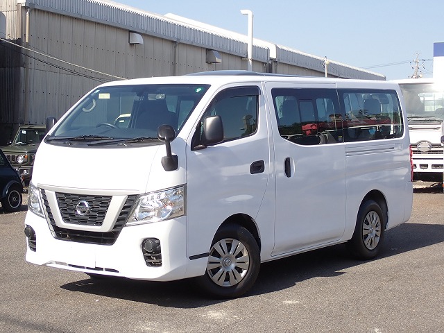 NISSAN NV 350 CARAVAN