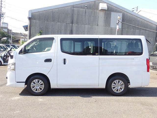 NISSAN NV 350 CARAVAN