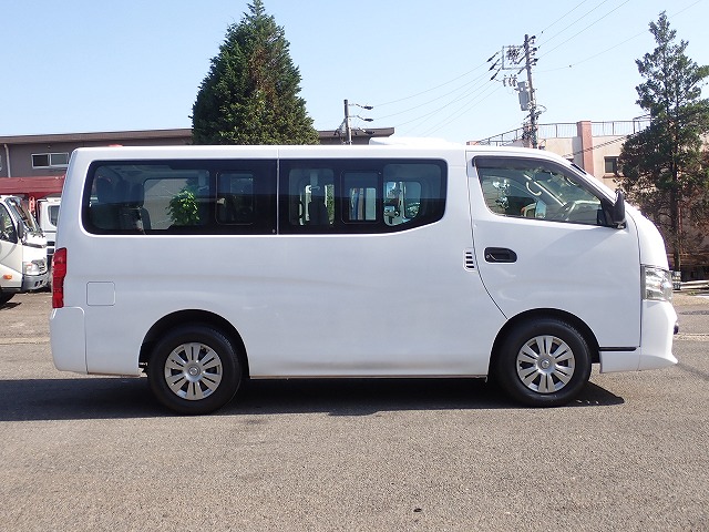 NISSAN NV 350 CARAVAN