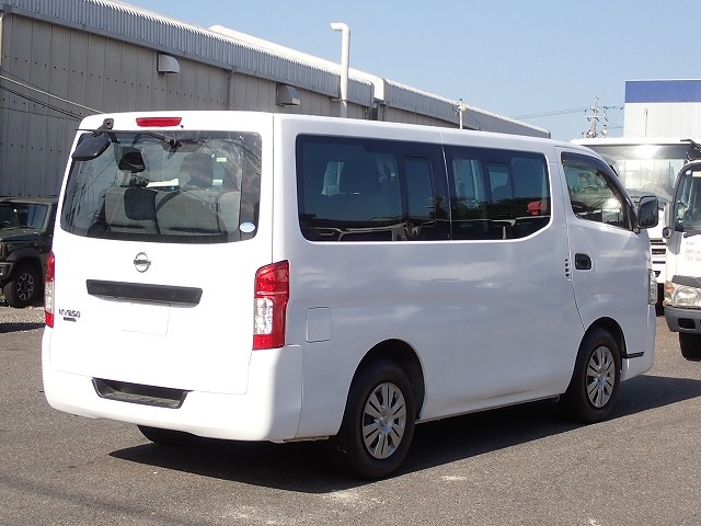 NISSAN NV 350 CARAVAN