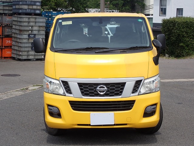 NISSAN NV 350 CARAVAN