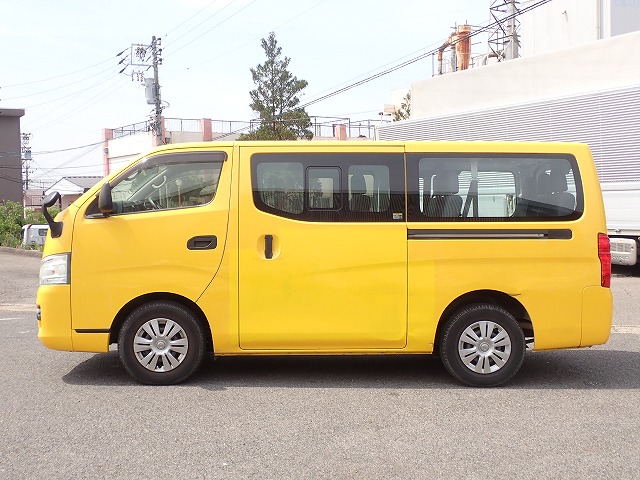 NISSAN NV 350 CARAVAN