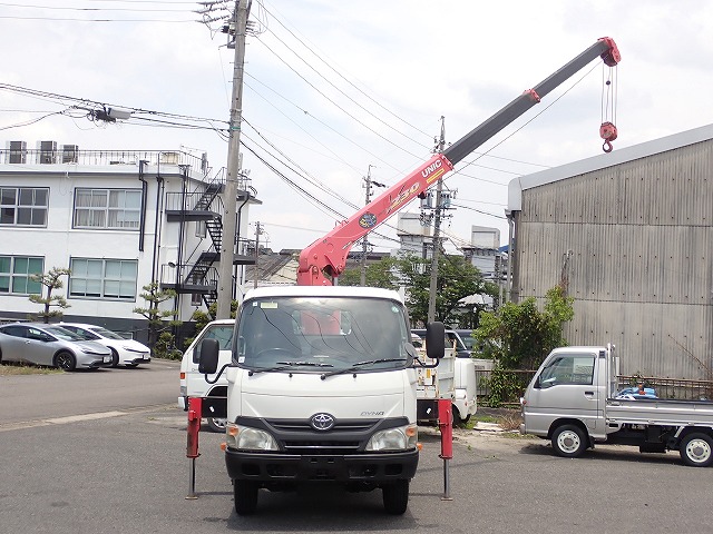 TOYOTA Dyna Truck