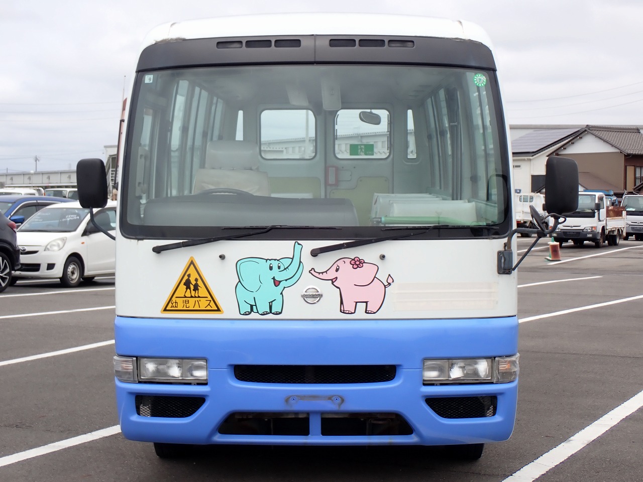 NISSAN Civilian Bus