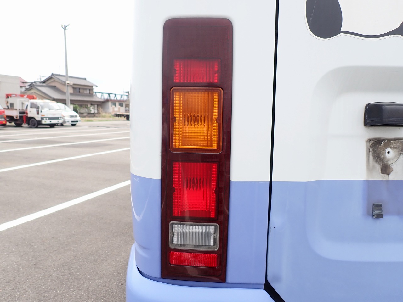 NISSAN Civilian Bus