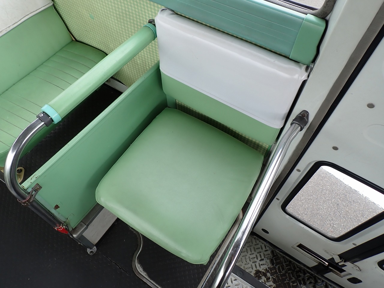 NISSAN Civilian Bus