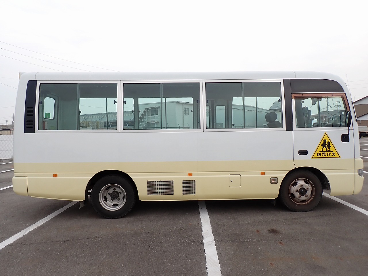 NISSAN Civilian Bus