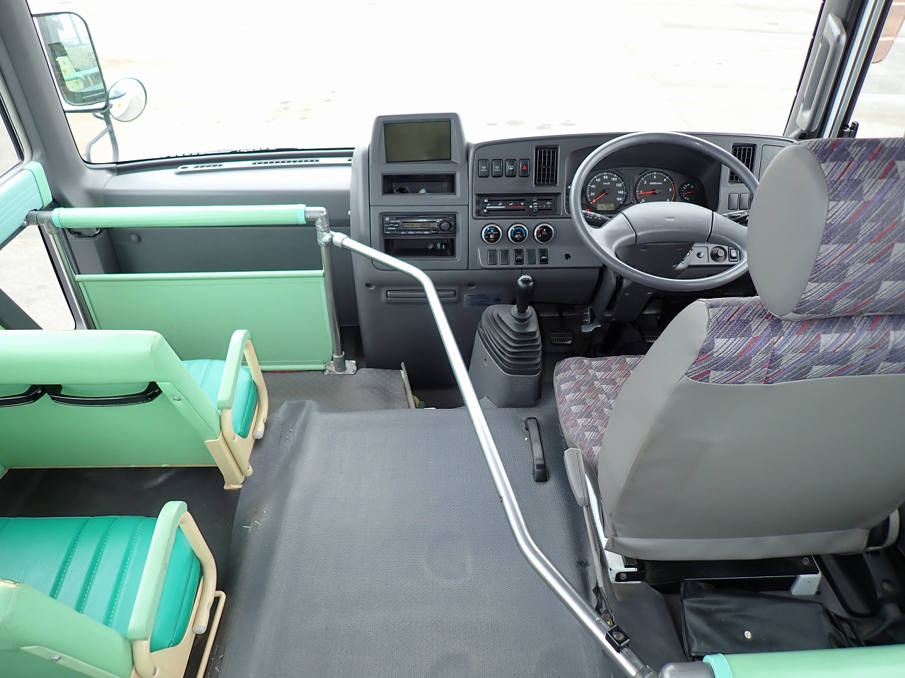 NISSAN Civilian Bus